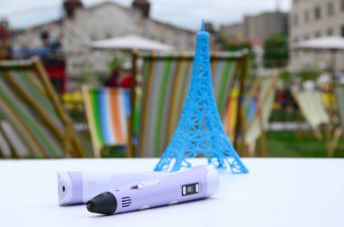 Andmade Stem eğitim kavramı3d saplı kalem ve 3d boyama figürleri