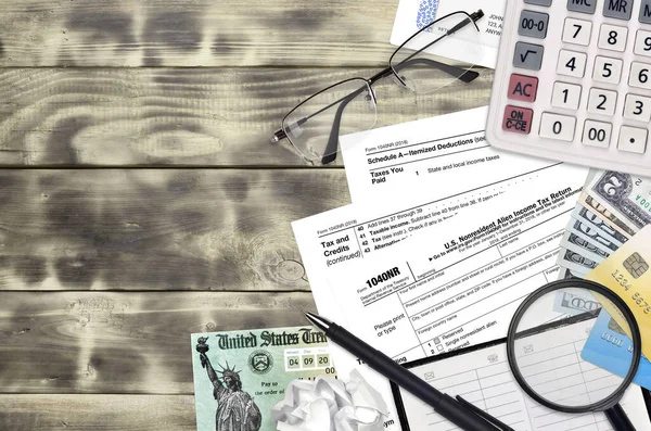 Vergi Dairesi Formu 1040 Yabancı Gelir Vergisi Beyannamesi Düz Ofis — Stok fotoğraf