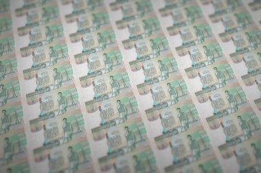20 Tayland Baht senedi yasa dışı para üretim taşıyıcısı olarak basıldı. Bir sürü sahte banknot kolajı. Kalpazanlık kavramı kitlesel iş