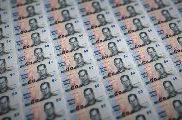 Tayland Baht Faturası Yasadışı Para Üretim Taşıyıcısıyla Basılmış Bir Sürü — Stok fotoğraf