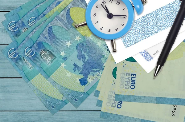 Euro Bills Alarm Clock Pen Envelopes Tax Season Concept Payment — Stock Photo, Image