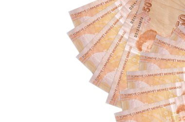 50 Türk lirası banknotlar beyaz arka planda, kopyalama alanı ile izole bir şekilde duruyor. Zengin yaşam kavramsal geçmişi. Büyük miktarda ulusal para birimi zenginliği