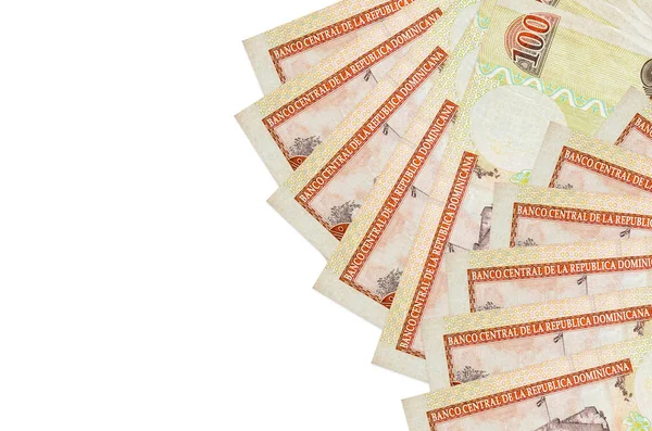 100ドミニカペソ紙幣はコピースペースのある白い背景に孤立している 豊かな人生の概念的背景 大量の国家通貨富 — ストック写真
