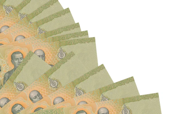 20 Tayland Baht banknotları beyaz arka planda izole edilmiş, fotokopi alanı da pervaneye yakın duruyor. Maaş zamanı kavramı veya finansal işlemler