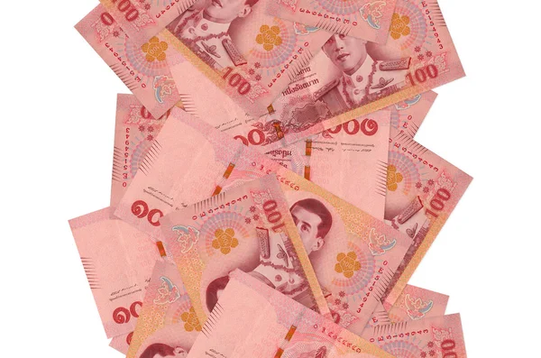 100 Tayland baht banknotları beyazlar üzerinde izole bir şekilde uçuyor. Birçok banknot sol ve sağ tarafta beyaz kopya alanı ile düşüyor
