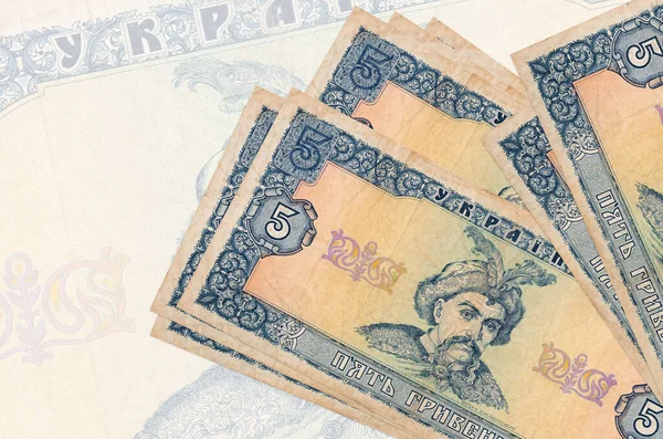 Ουκρανικά Χαρτονομίσματα Εθνικού Νομίσματος Βρίσκονται Στοίβα Στο Φόντο Του Μεγάλου — Φωτογραφία Αρχείου