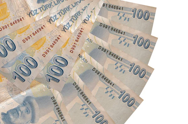 100 Türk lirası banknotlar beyaz zemin üzerinde izole edilmiş, fotokopi alanı ise fan şeklinde dizilmiş. Finansal işlemler kavramı