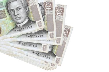 10 Hırvat kuna banknotu ya küçük gruplar halinde ya da beyazların üzerine izole edilmiş halde duruyor. Kopyalama alanı olan bir model. İş ve para değişimi kavramı