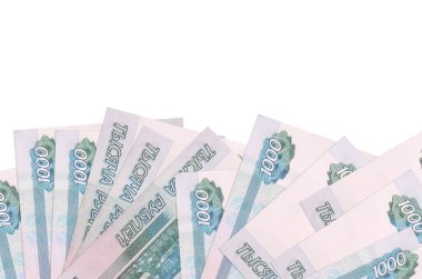 Beyaz zemin üzerinde izole edilmiş, fotokopi alanı olan, ekranın alt tarafında 1000 Rus rublesi var. Paralı iş kavramları için arkaplan afişi şablonu