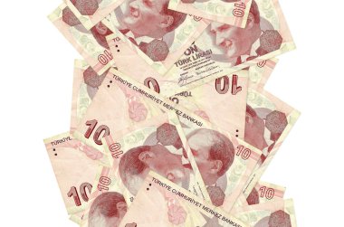 10 Türk lirası beyazın üzerinde izole bir şekilde uçuyor. Birçok banknot sol ve sağ tarafta beyaz kopya alanı ile düşüyor