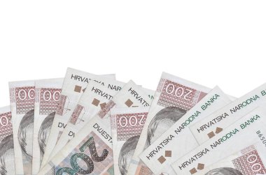 Ekranın alt tarafında 200 Hırvat kuna banknotu bulunuyor. Beyaz zemin üzerinde kopya alanı ile izole edilmiş. Paralı iş kavramları için arkaplan afişi şablonu