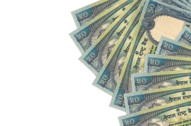 50 Nepal Rupisi banknotları beyaz arka planda fotokopi alanı ile izole bir şekilde duruyor. Zengin yaşam kavramsal geçmişi. Büyük miktarda ulusal para birimi zenginliği