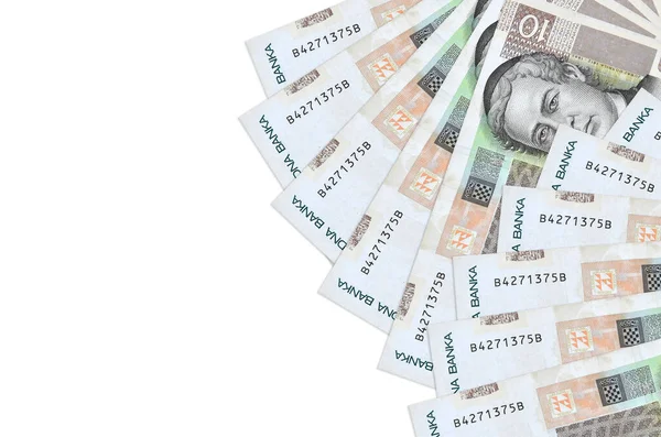 10 Hırvat kuna banknotu beyaz arka planda fotokopi alanı ile izole bir şekilde yatıyor. Zengin yaşam kavramsal geçmişi. Büyük miktarda ulusal para birimi zenginliği