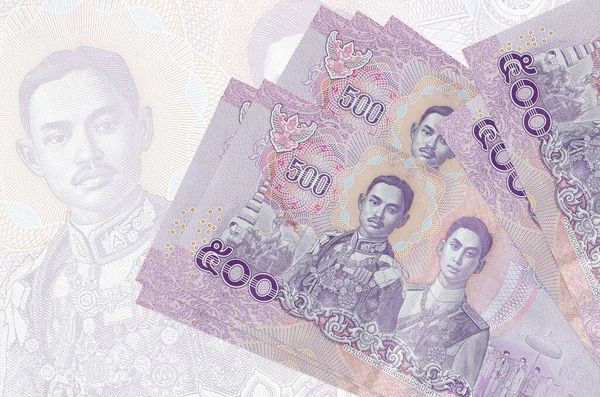 500 Tajskich Banknotów Bahtów Leży Stosach Tle Dużego Półprzezroczystego Banknotu — Zdjęcie stockowe