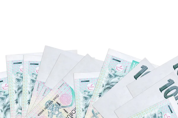 Ekranın alt tarafında 100 Çek korun banknotu var. Beyaz arka planda, kopyalama alanı ile izole edilmiş. Paralı iş kavramları için arkaplan afişi şablonu