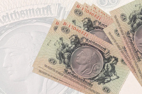Reich Značky Bankovky Leží Zásobníku Pozadí Velké Poloprůhledné Bankovky Abstraktní — Stock fotografie