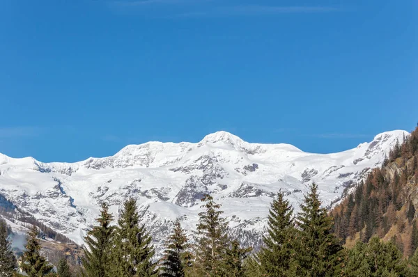 Panoramatický Pohled Alpské Údolí Gressoney Poblíž Monte Rosa Aosta Valley — Stock fotografie