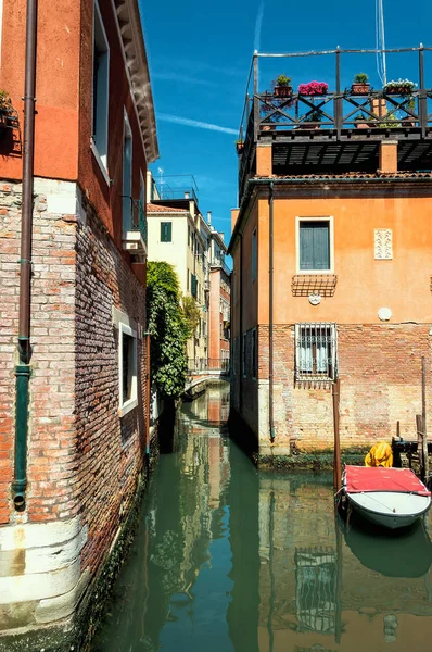 Pequeño Canal Centro Medieval Venecia — Foto de Stock