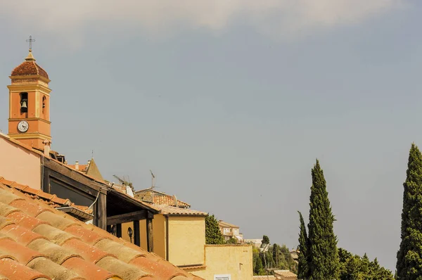 Iglesia Pueblo Medieval Provenzal Roquebrune Cap Martin Riviera Francesa — Foto de Stock