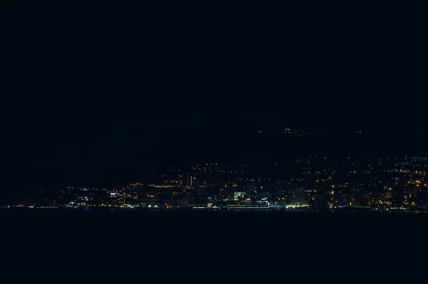 Güzel Panoramik Tam Gece Monako Prensliği — Stok fotoğraf