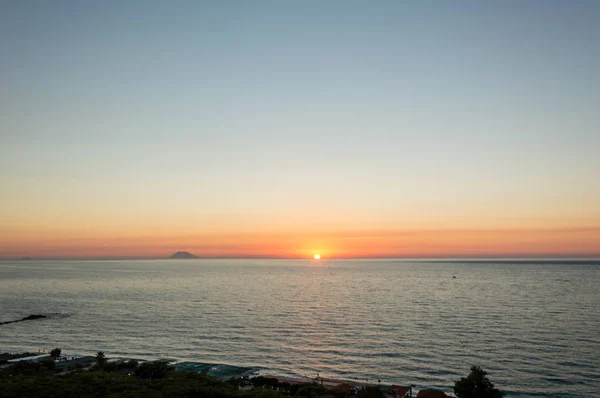 Sonnenuntergang Auf Stromboli Vulkaninsel Blick Von Tropea Kalabrien Italien — Stockfoto