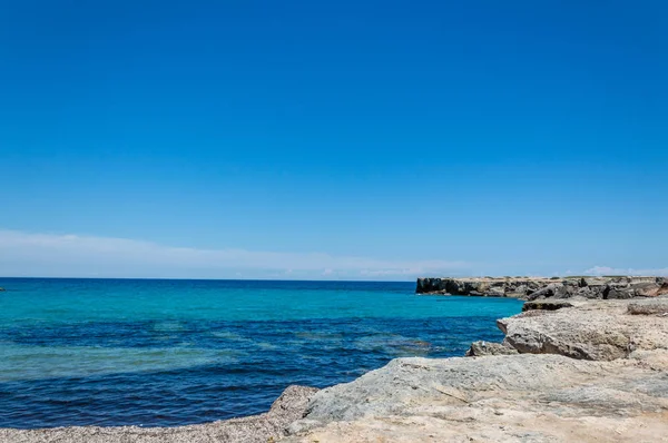 Litoral Perto Grotta Della Poesia Salento Itália — Fotografia de Stock