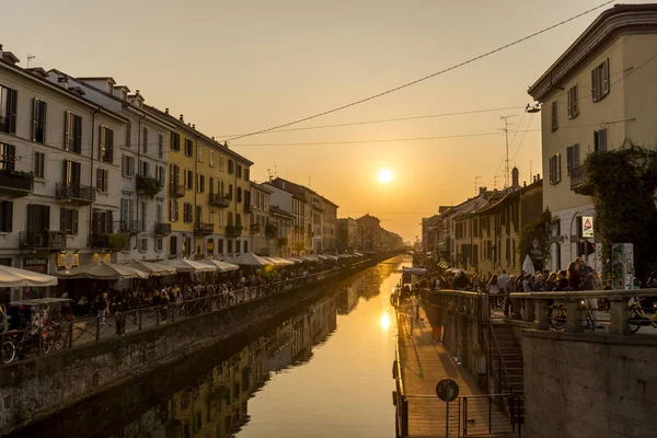 Puesta Sol Naviglio Grande Centro Milán — Foto de Stock