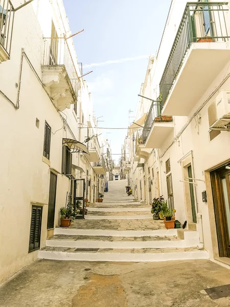 Lilla Gränd Den Medeltida Vita Byn Ostuni — Stockfoto