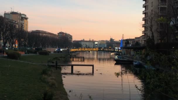 Darsena Στο Ηλιοβασίλεμα Στην Περιοχή Navigli Στο Πόλης Κέντρο Του — Αρχείο Βίντεο