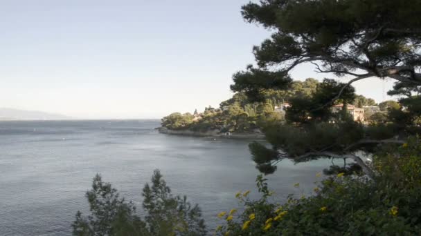 Παραθαλάσσια Ζώνη Του Cap Ferrat Μια Ηλιόλουστη Χειμωνιάτικη Μέρα — Αρχείο Βίντεο