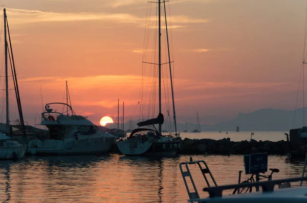 Захід Сонця Маленькому Порту Французькій Рив Єрі — стокове фото