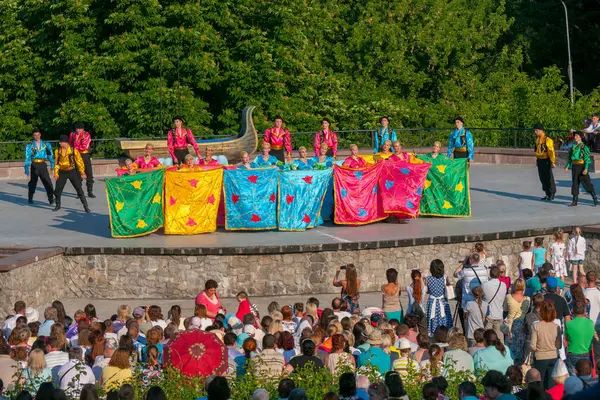 Kiev Ucrania Julio 2016 Escuela Ucraniana Danza Ensemble Niñas Niños — Foto de Stock