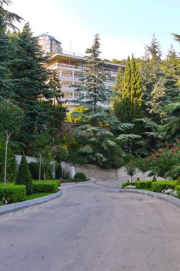 güzel peyzaj tasarımı ve fener tepe üzerinde evin yanında pahalı park