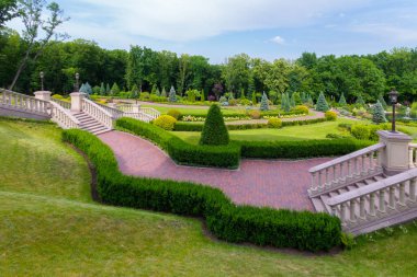 güzel park tasarım yürüyüş yolları ve yürüyüş yolları ile