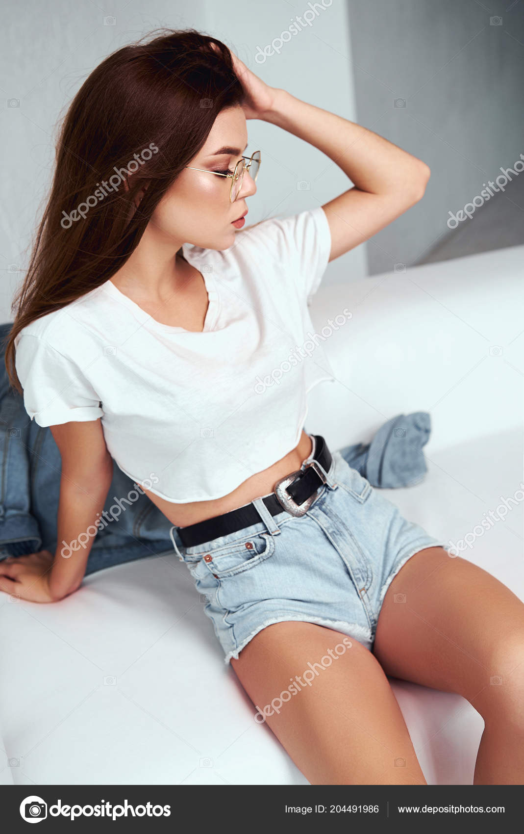 white shirt and jean