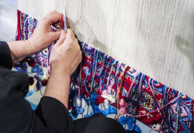 Halılar, Türk kilim üretimi çalışan kadın ana ekonomik sektörlerin ülke vardır