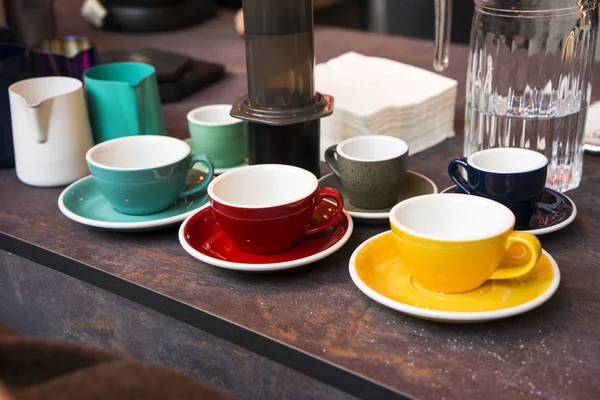 Colorful Cups Mugs Coffee Tea Bar Counter — Stock Photo, Image
