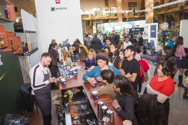 Bakú, Azerbaiyán, 12 de enero de 2019: festival del café y el té en Bakú, concurso de barmen —  Fotos de Stock
