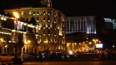 Bakü şehrinin gece manzarası, Azneft Meydanı, Azerbaycan