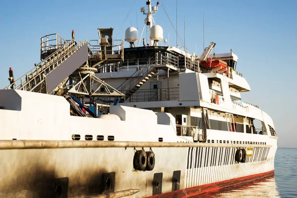 Het Jacht Baai Zee Landschap Bij Zonsondergang Personenschip Haven — Stockfoto