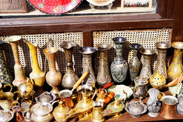 Oriental Turco Azerbaijanês Vintage Prata Pratos Ferro Cerâmico Para Venda — Fotografia de Stock