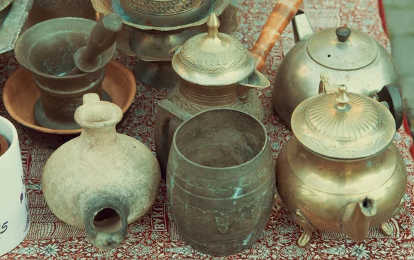 Orientalne Tureckie Azerbejdżańskie Vintage Srebrne Ceramiczne Naczynia Żelaza Sprzedaż Stare — Zdjęcie stockowe