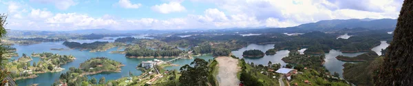 Vue depuis le sommet d'El Penon à Guatape, en Colombie — Photo