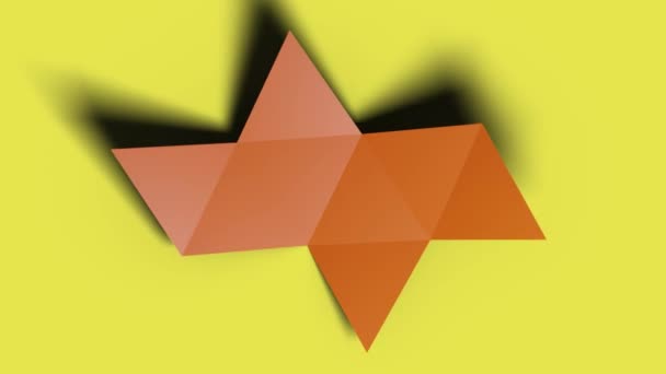 Oktaeder Drehen Sich Auf Gelbem Hintergrund Und Öffnen Sich Ein — Stockvideo