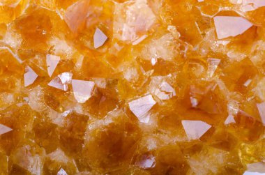 Sitrin mineral yakın çekim 