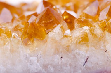 Sitrin mineral yakın çekim 