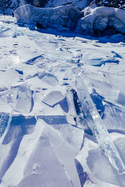 壮大な冬の風景 海岸沿いの冬の氷 — ストック写真
