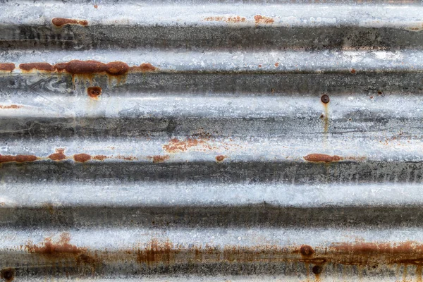 Paslı metal taxture sac üzerinde