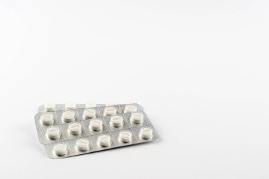 Şeritler ile blister kutu hap