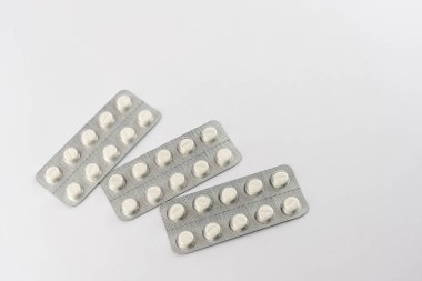 Şeritler ile blister kutu hap